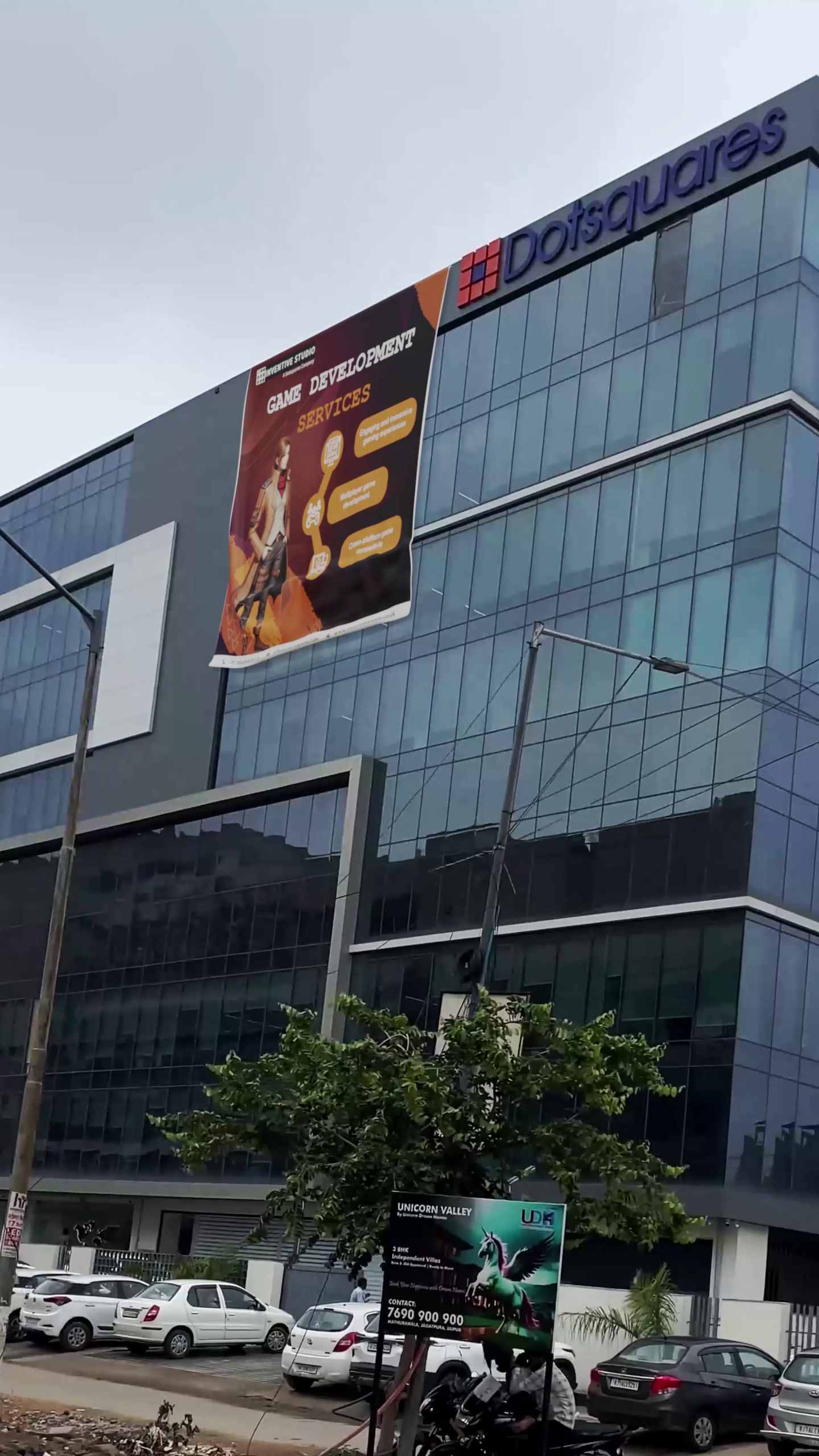 Dotsquares Office - Banner VFX